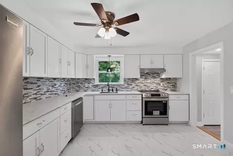 Kitchen - 152 Summit Rd, Prospect, CT 06712 photo 2 of 2
