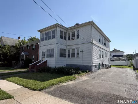18-20 Abbotsford Ave, West Hartford, CT 06110