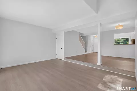 165 Cypress Rd #165, Newington, CT 06111