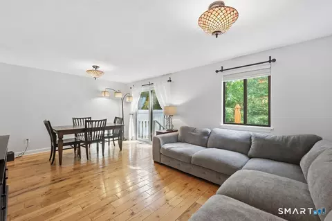 44 Conestoga Way #44, Glastonbury, CT 06033