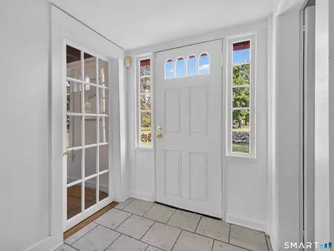 Entry Way - 397 Colonel Ledyard Hwy, Ledyard, CT 06339 photo 1 of 6