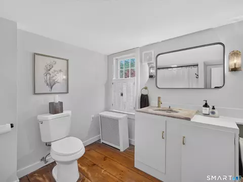 Bath - 397 Colonel Ledyard Hwy, Ledyard, CT 06339 photo 1 of 3