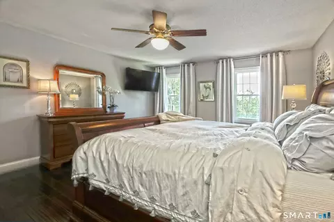 Bedroom - 36 Devonshire Ln, Madison, CT 06443 photo 8 of 8