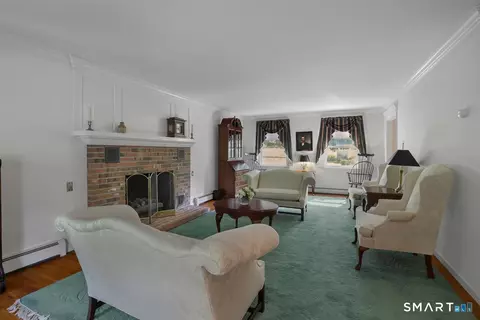 1 E Gate Rd, Danbury, CT 06811 photo 18