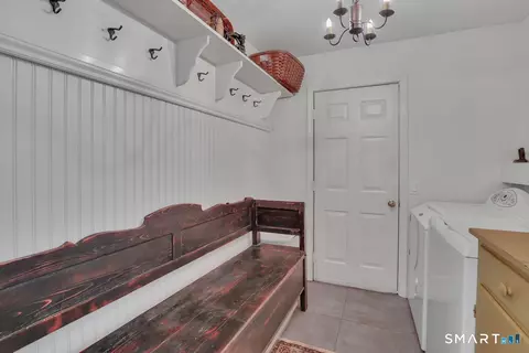 1 E Gate Rd, Danbury, CT 06811 photo 19