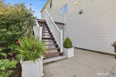 1 E Gate Rd, Danbury, CT 06811 photo 34