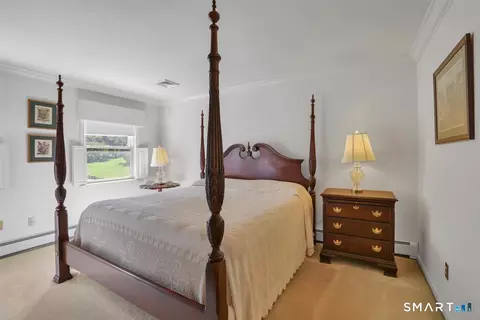 1 E Gate Rd, Danbury, CT 06811 photo 22