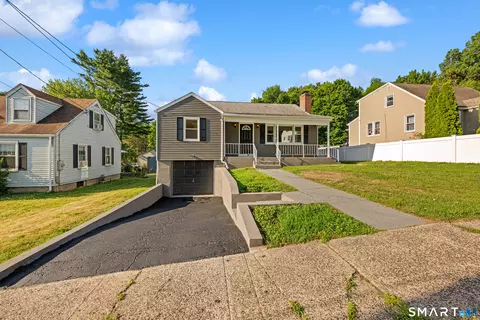 24 Pentlow Ave, New Britain, CT 06053