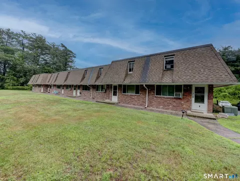 220 Monce Rd #11, Burlington, CT 06013