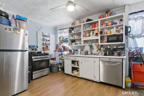 11-13 Putnam Rd, Plainfield, CT 06241 photo 6