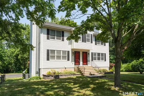 10 Clancy Rd, Branford, CT 06405