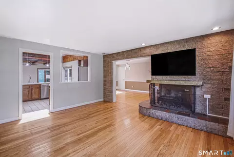 Living - 65 Sidehill Rd, Hamden, CT 06517 photo 3 of 5