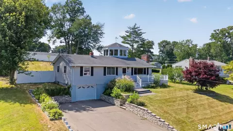 26 Crestwood Rd, Milford, CT 06460