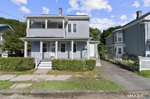 10 Hickory St, Meriden, CT 06451