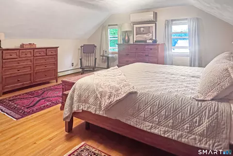 Bedroom - 95 Stoddards Wharf Rd, Ledyard, CT 06339 photo 4 of 5