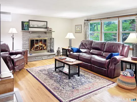 Living - 95 Stoddards Wharf Rd, Ledyard, CT 06339 photo 1 of 3