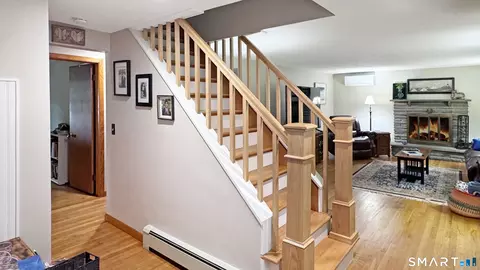 Entry Way - 95 Stoddards Wharf Rd, Ledyard, CT 06339 photo 3 of 3