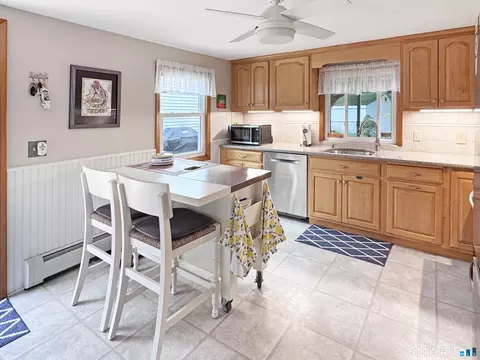 Kitchen - 95 Stoddards Wharf Rd, Ledyard, CT 06339 photo 2 of 3