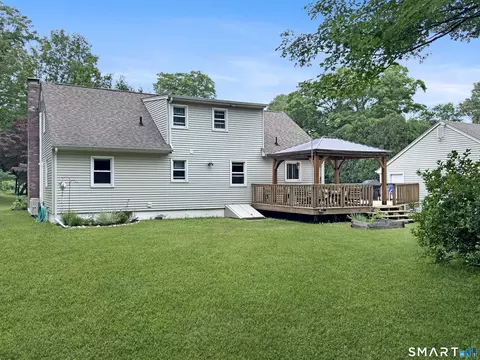 Exterior - 95 Stoddards Wharf Rd, Ledyard, CT 06339 photo 3 of 7