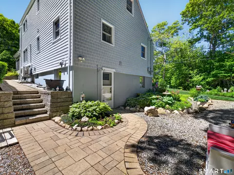 Exterior - 4 Stevens Ave, Ledyard, CT 06339 photo 5 of 10