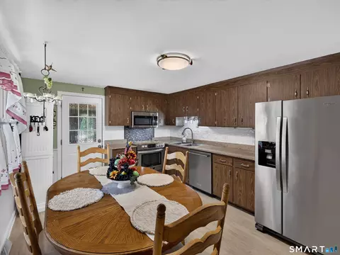 Kitchen - 4 Stevens Ave, Ledyard, CT 06339 photo 2 of 3
