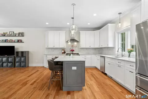 Kitchen - 1 Percheron Dr, Monroe, CT 06468 photo 2 of 5