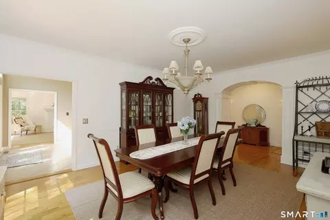 Dining - 123 Peaceable St # A, Redding, CT 06896 photo 2 of 2