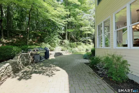 Exterior - 123 Peaceable St # A, Redding, CT 06896 photo 5 of 10
