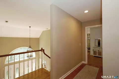 Entry Way - 123 Peaceable St # A, Redding, CT 06896 photo 3 of 5