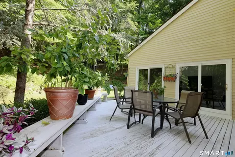 Exterior - 123 Peaceable St # A, Redding, CT 06896 photo 7 of 10