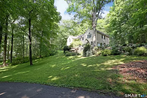 Exterior - 123 Peaceable St # A, Redding, CT 06896 photo 10 of 10