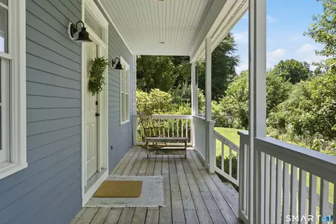 Exterior - 15 Mountain Manor Rd, Sandy Hook, CT 06482 photo 6 of 13