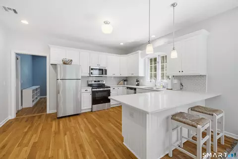 Kitchen - 15 Mountain Manor Rd, Sandy Hook, CT 06482 photo 1 of 2