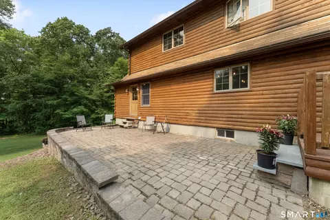 Exterior - 457 Kemp Rd, Hampton, CT 06247 photo 4 of 7