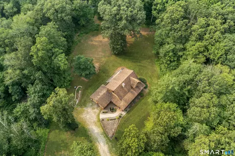 Exterior - 457 Kemp Rd, Hampton, CT 06247 photo 6 of 7