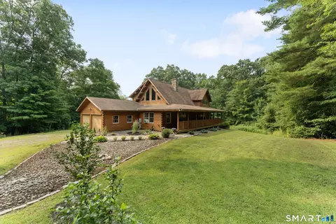 Exterior - 457 Kemp Rd, Hampton, CT 06247 photo 1 of 7