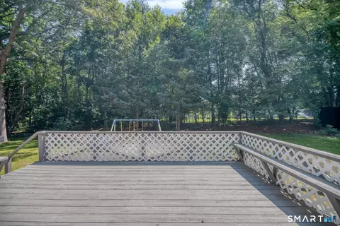 Exterior - 8 Charter Oak Dr, East Lyme, CT 06333 photo 7 of 8