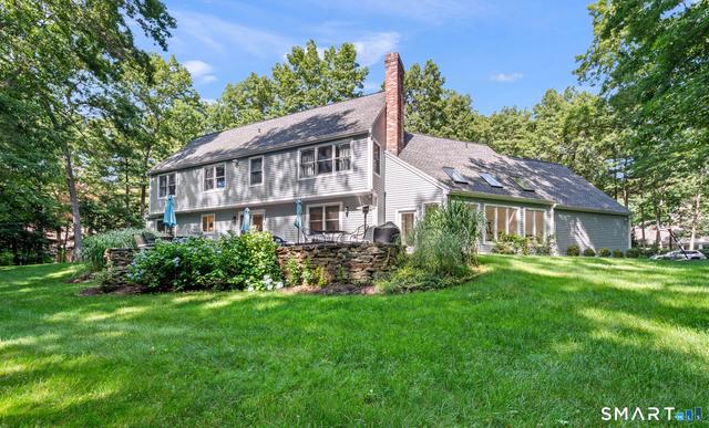 4 Windsor Ct, Farmington, CT 06032