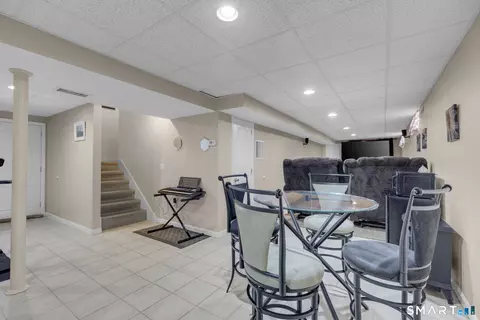 104 Benjamin Ct, Windsor, CT 06095 photo 31