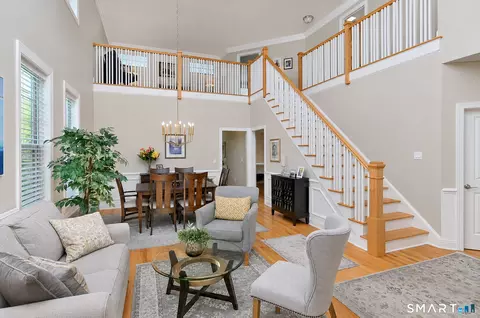 78 Great Hill Dr #78, Bethel, CT 06801