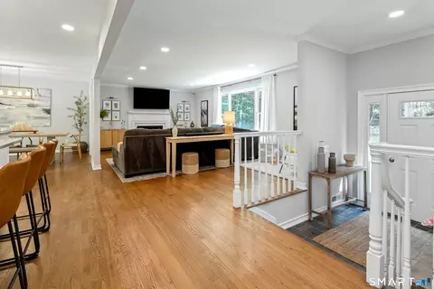 Entry Way - 75 Silver Spring Ln, Ridgefield, CT 06877 photo 1 of 1