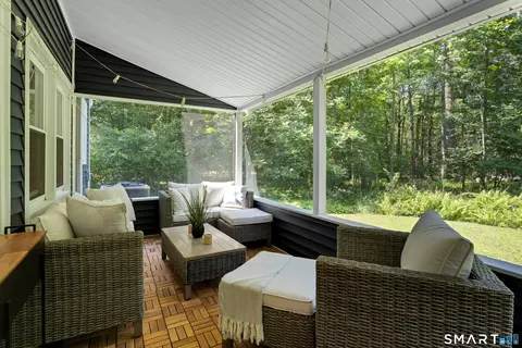 Exterior - 75 Silver Spring Ln, Ridgefield, CT 06877 photo 2 of 8