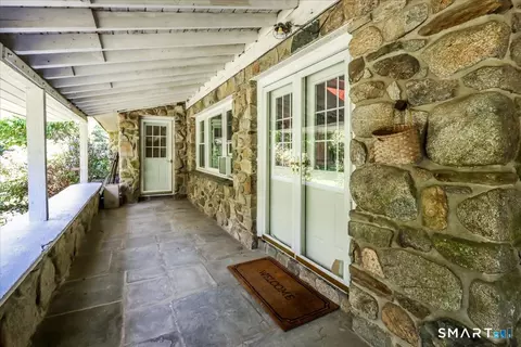 Exterior - 67 Tower Rd, Brookfield, CT 06804 photo 5 of 8