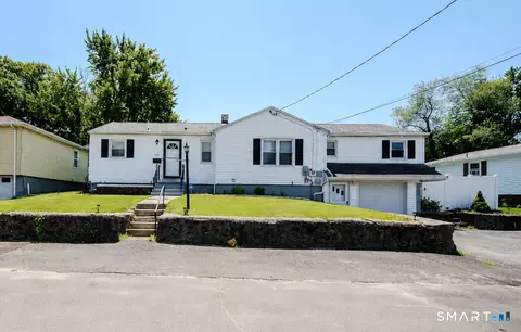 869 Washington Ave Ext, Waterbury, CT 06708
