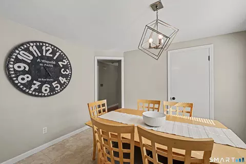 Dining - 524 Ferry Rd, Orange, CT 06477 photo 3 of 3