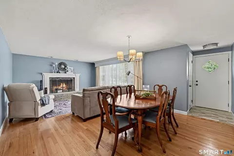 Dining - 524 Ferry Rd, Orange, CT 06477 photo 1 of 3