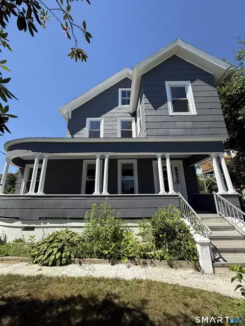 26 Jefferson Ave, New London, CT 06320