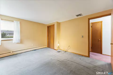 Bedroom - 138 Magee Dr, Hamden, CT 06514 photo 6 of 9