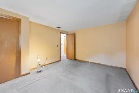 Bedroom - 138 Magee Dr, Hamden, CT 06514 photo 5 of 9
