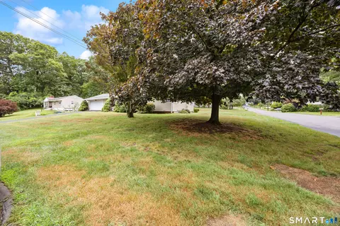 Exterior - 138 Magee Dr, Hamden, CT 06514 photo 1 of 4